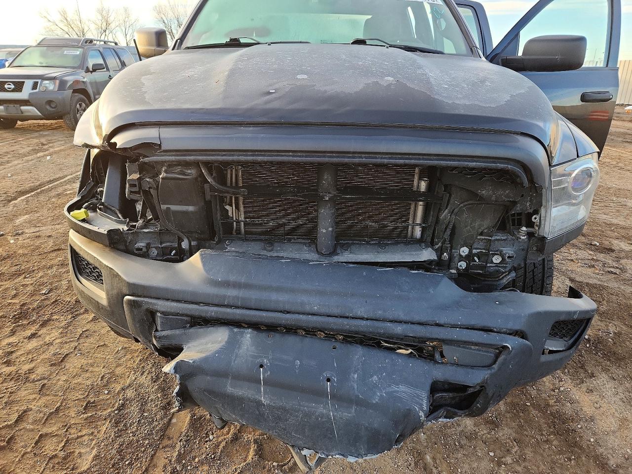 2023 RAM 1500 CLASSIC SLT photo 21