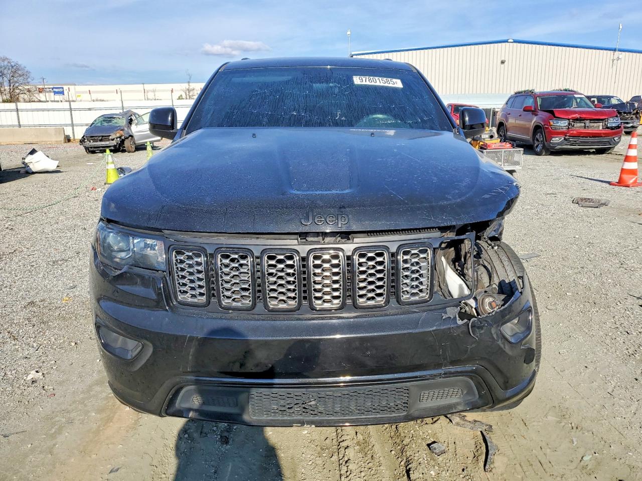 2018 JEEP GRAND CHEROKEE LAREDO photo 9