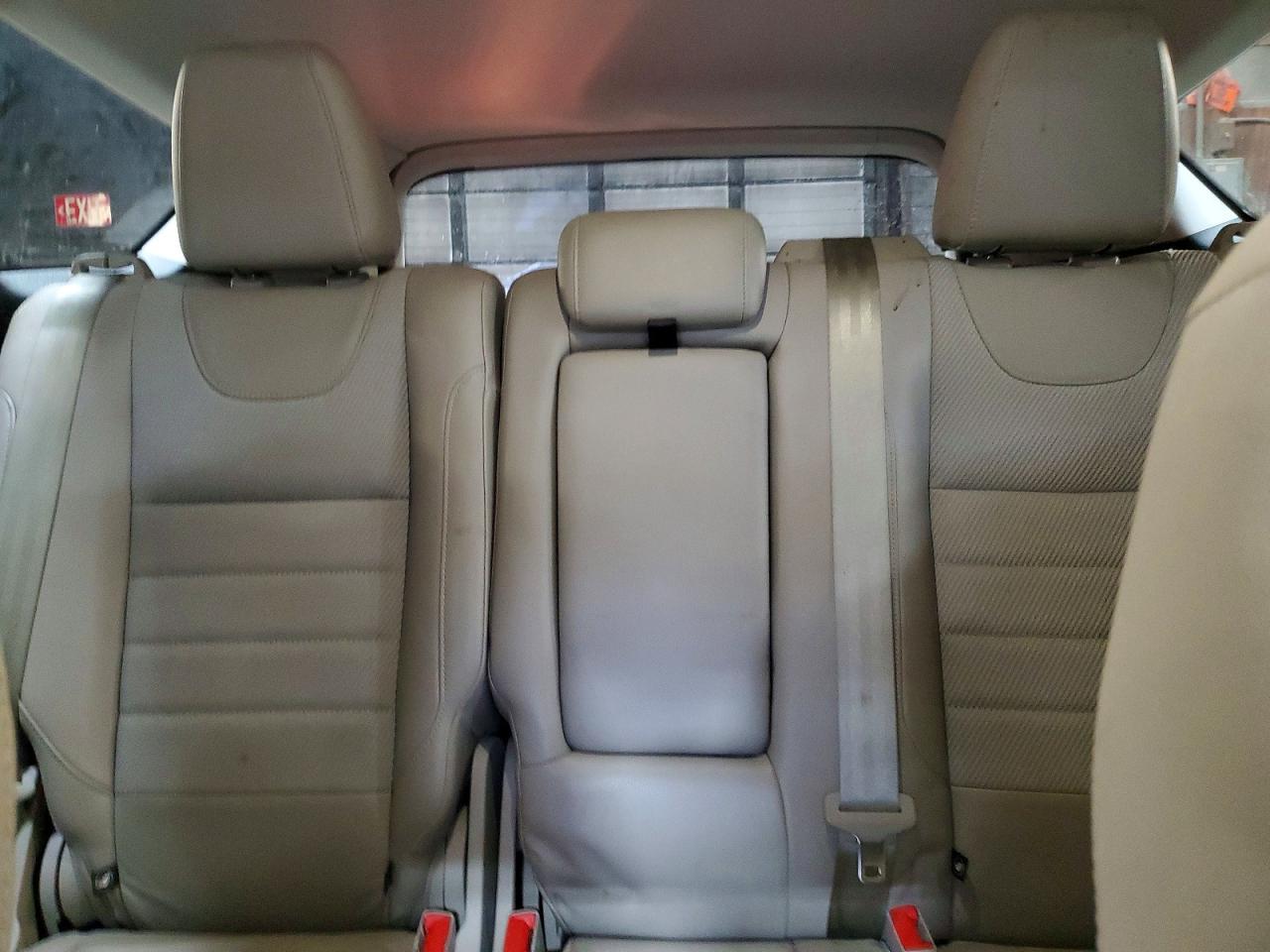 2016 FORD ESCAPE SE photo 28