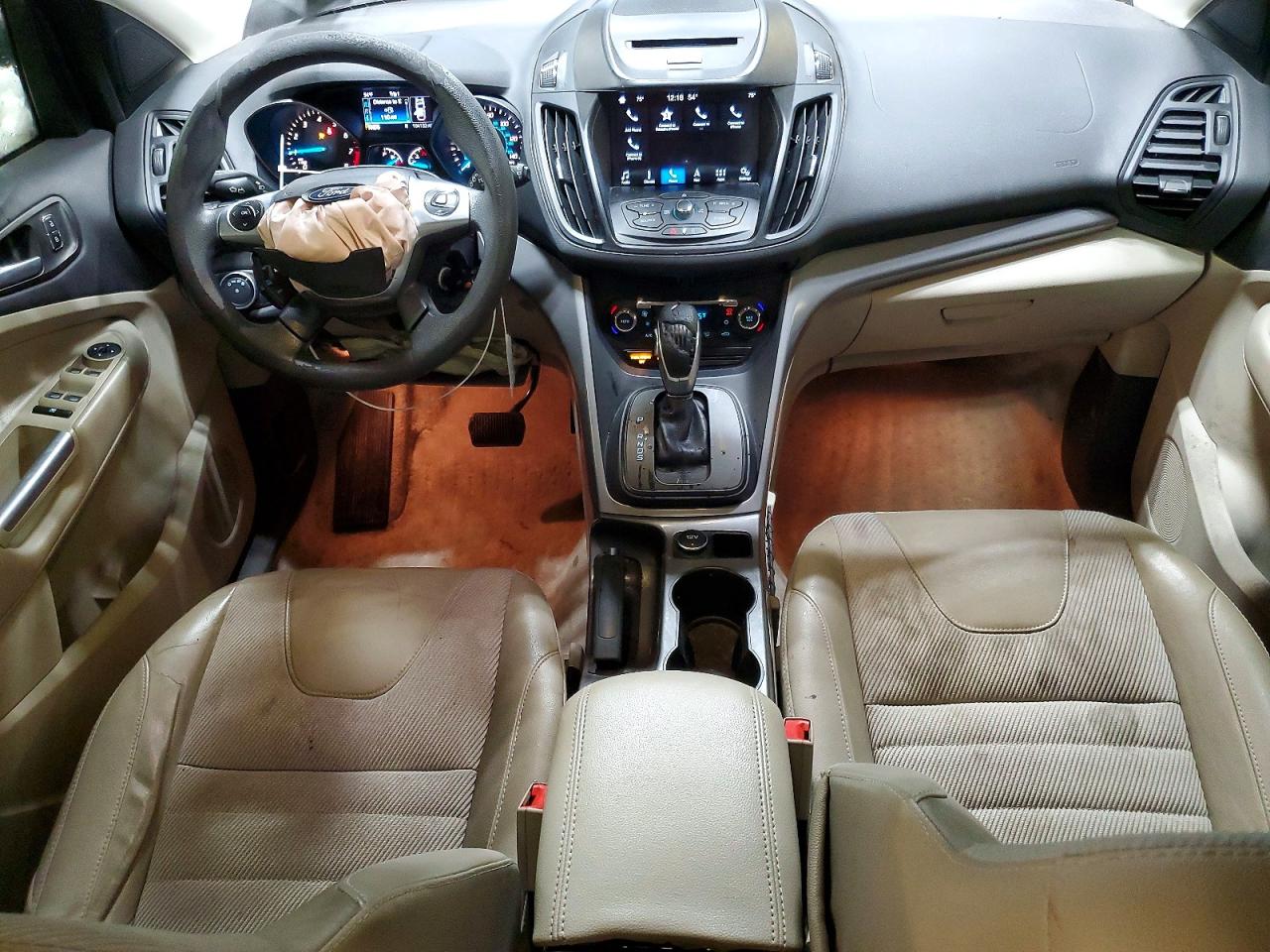 2016 FORD ESCAPE SE photo 22
