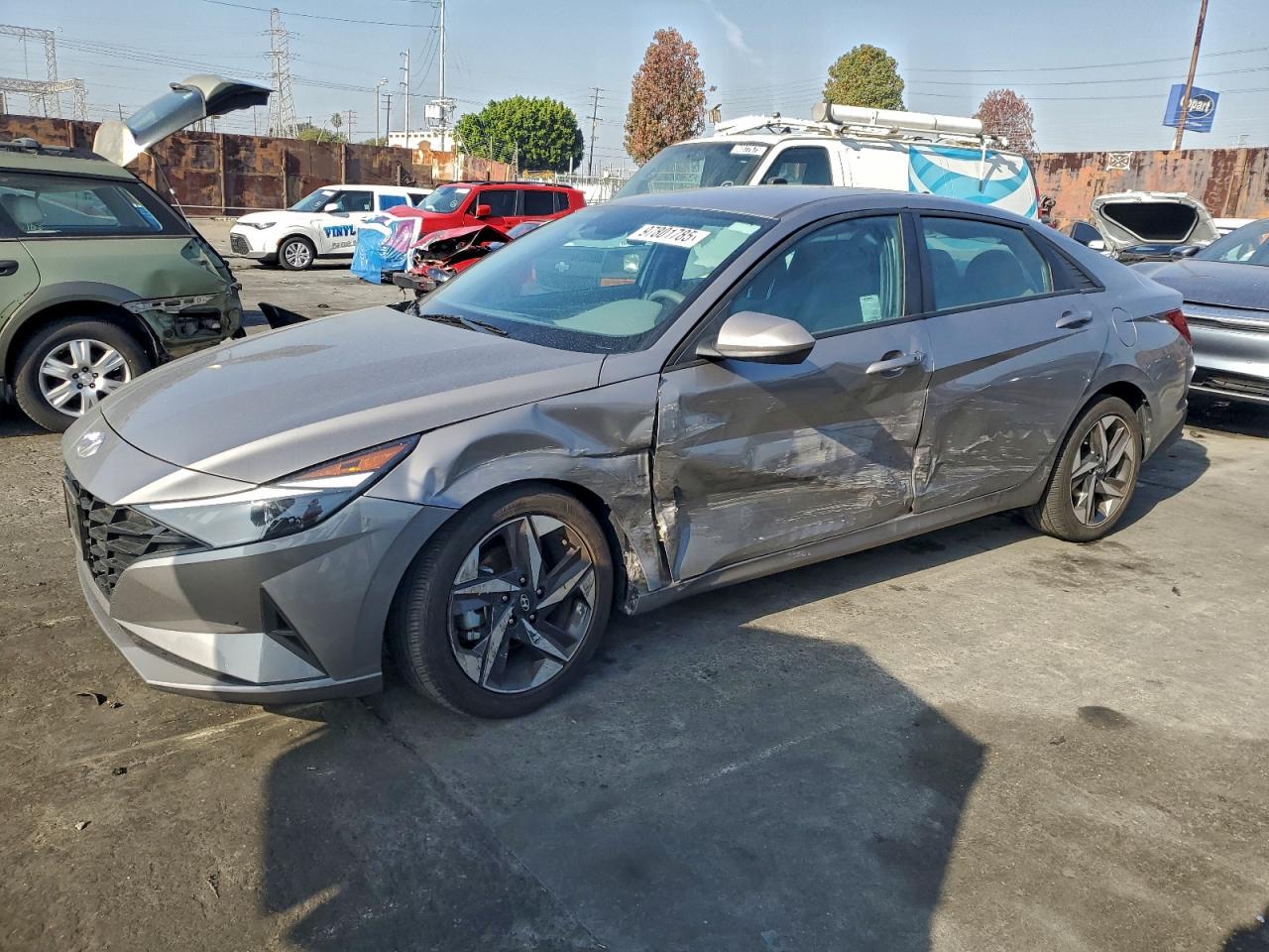 2023 HYUNDAI ELANTRA