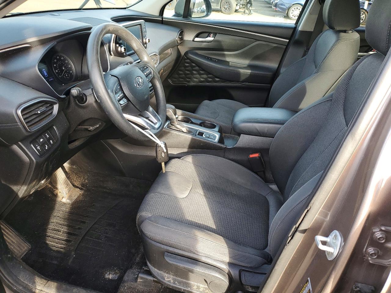 2019 HYUNDAI SANTA FE SE photo 7