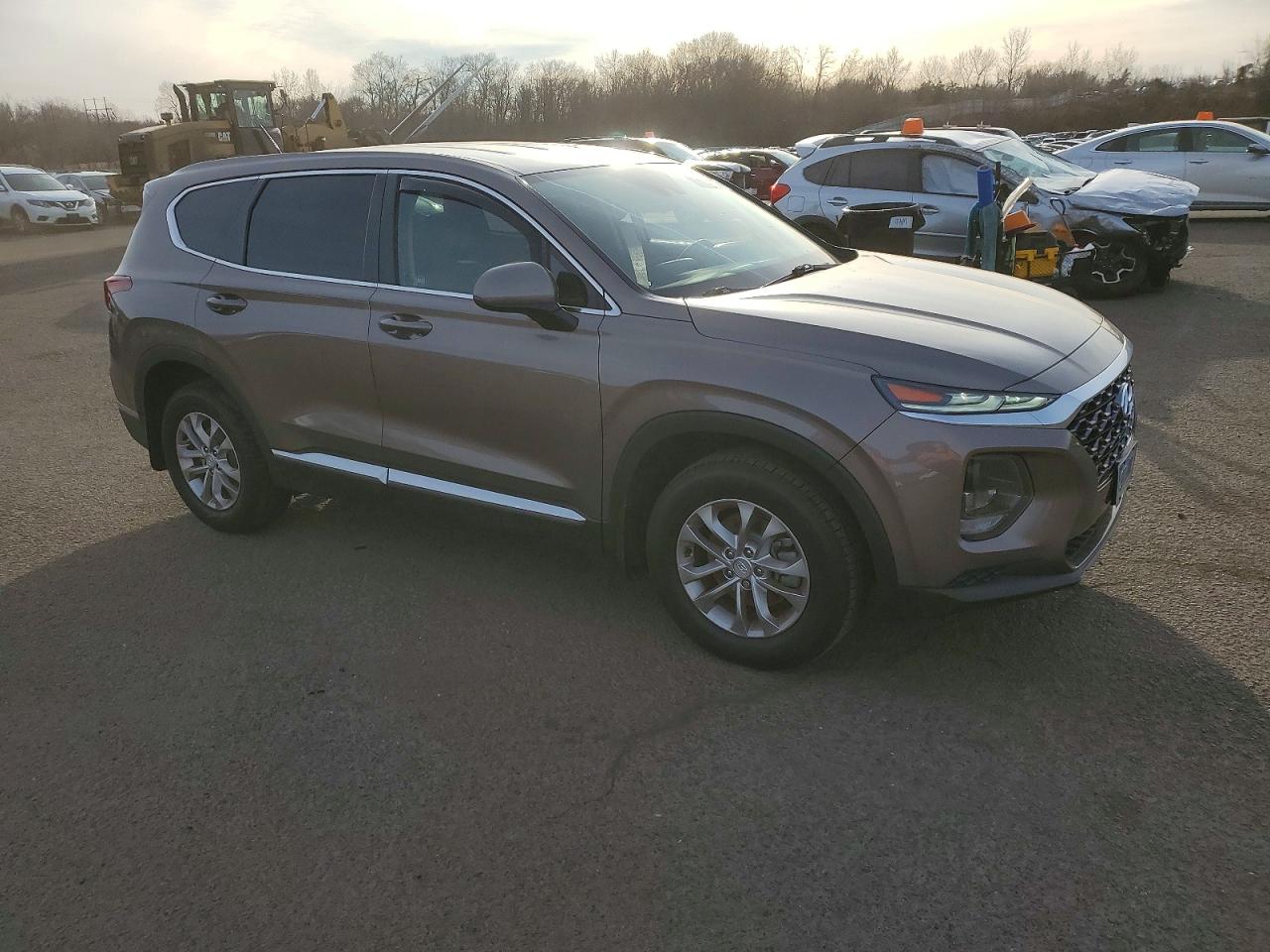 2019 HYUNDAI SANTA FE SE photo 4