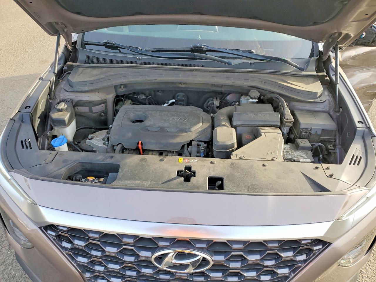 2019 HYUNDAI SANTA FE SE photo 12