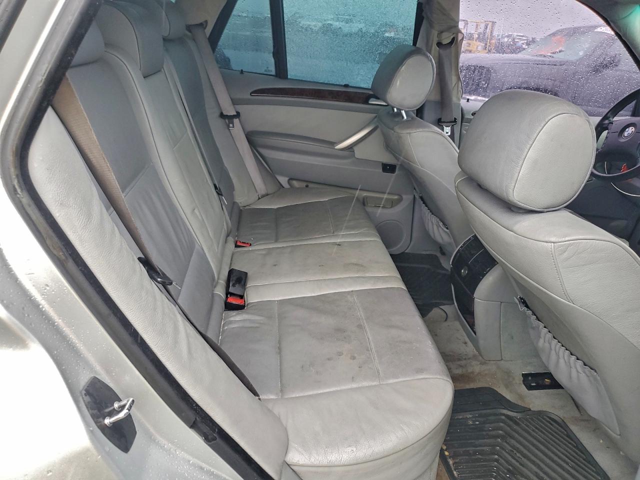 2002 BMW X5 3.0I photo 11