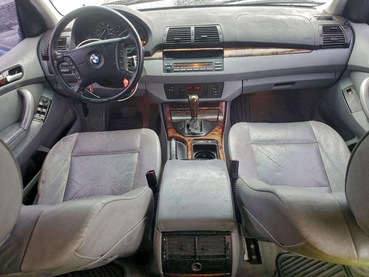 2002 BMW X5 3.0I photo 8