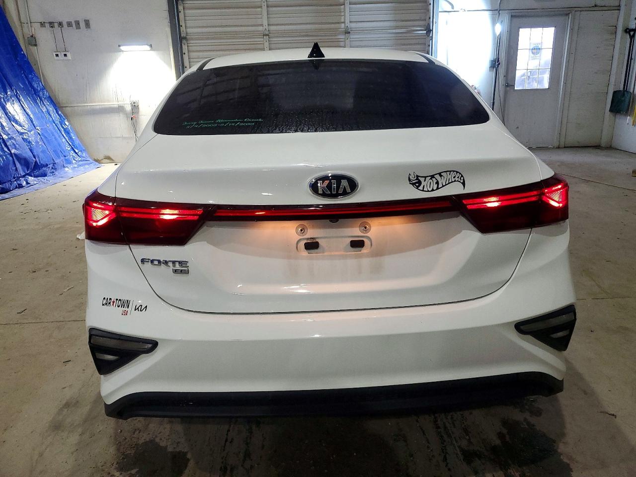 2021 KIA FORTE FE photo 16