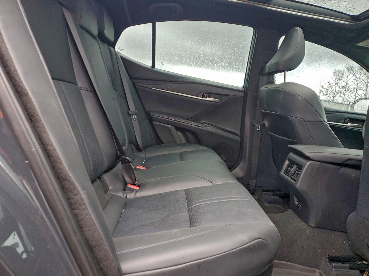 2025 TOYOTA CAMRY XSE photo 10