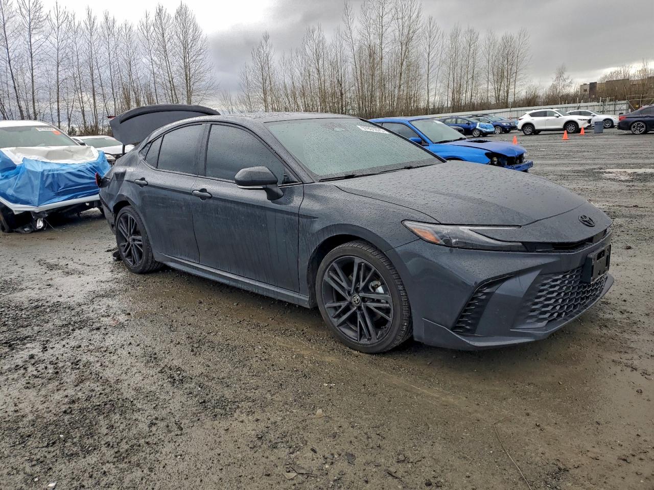 2025 TOYOTA CAMRY XSE photo 4