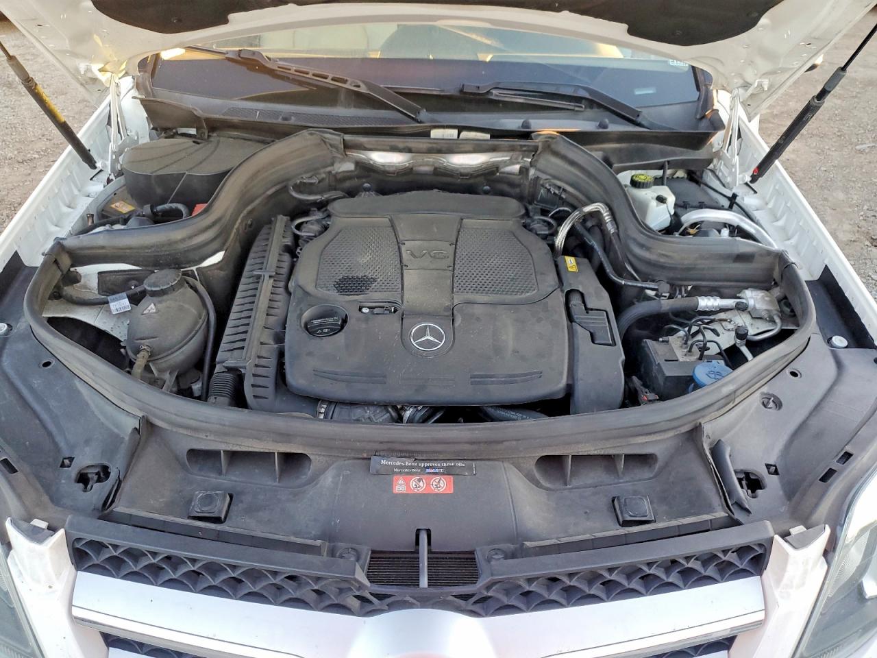 2015 MERCEDES-BENZ GLK 350 photo 12