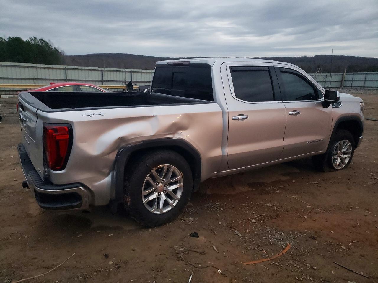 2019 GMC SIERRA K1500 SLT photo 7