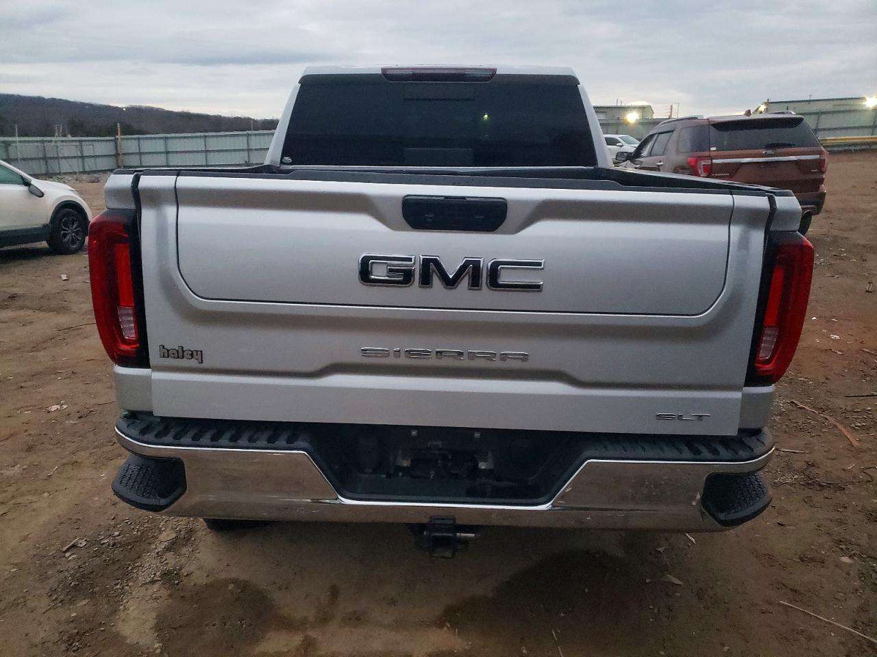 2019 GMC SIERRA K1500 SLT photo 16
