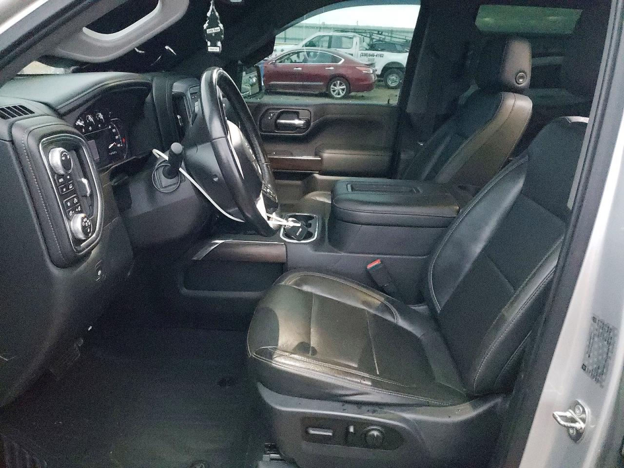 2019 GMC SIERRA K1500 SLT photo 19