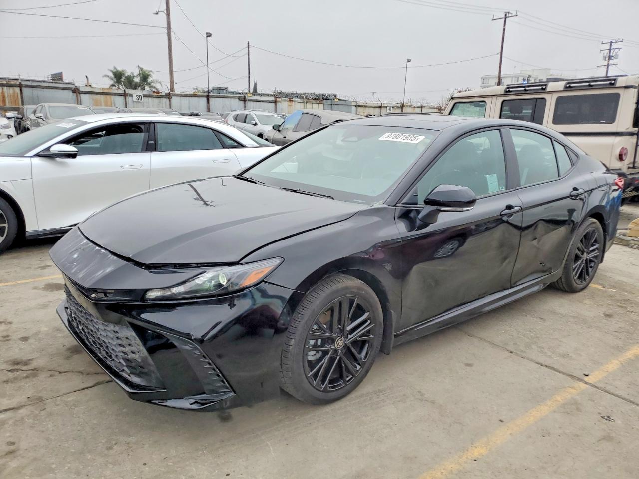 2025 TOYOTA CAMRY