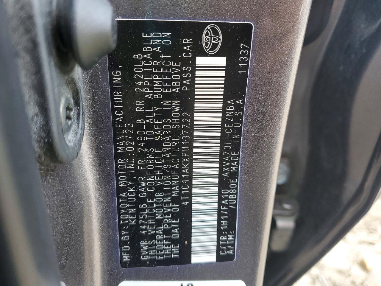 2023 TOYOTA CAMRY LE photo 13