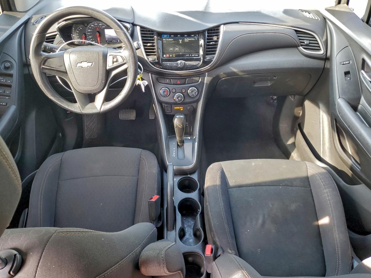 2019 CHEVROLET TRAX LS photo 8