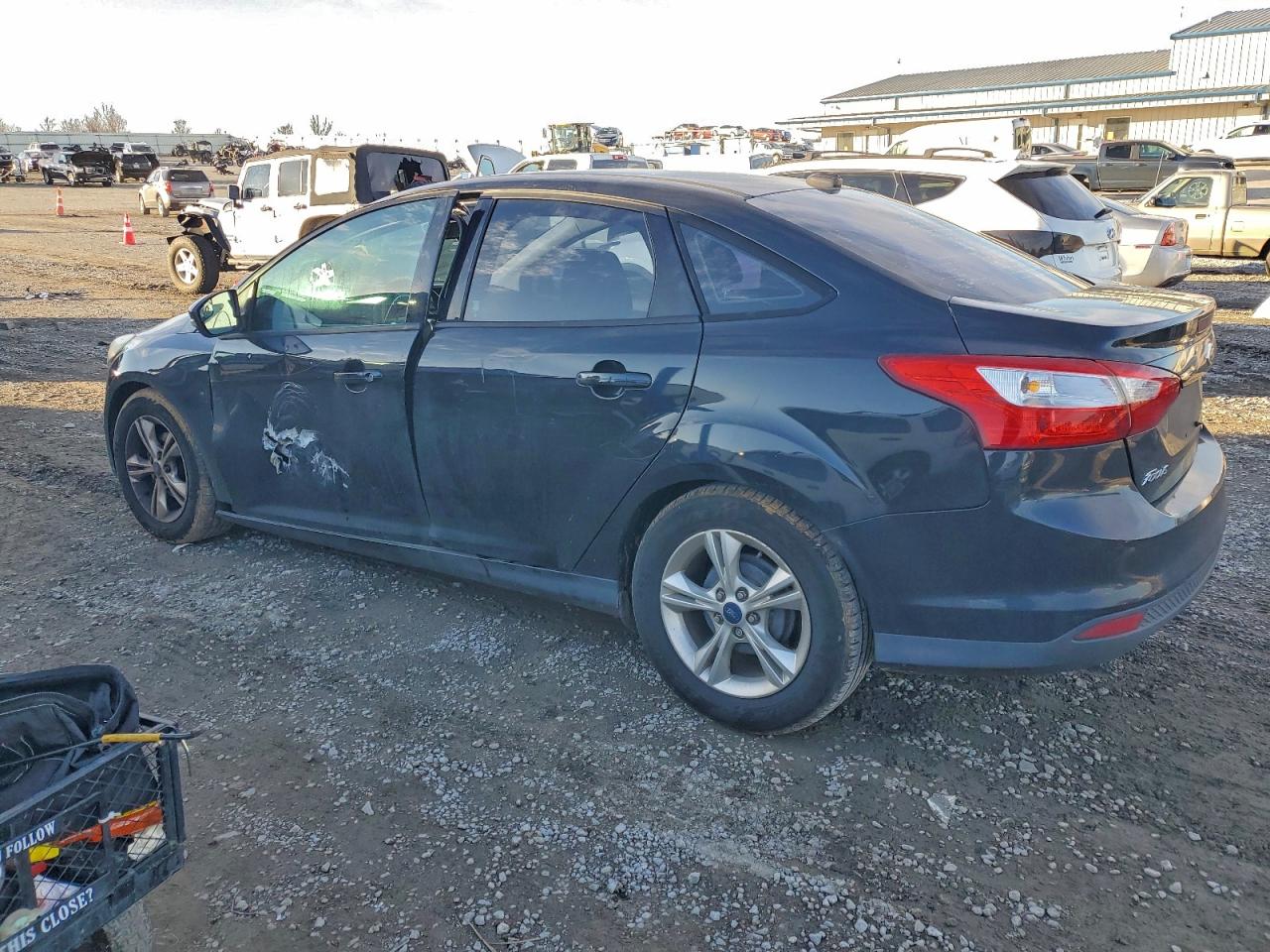 2014 FORD FOCUS SE photo 2