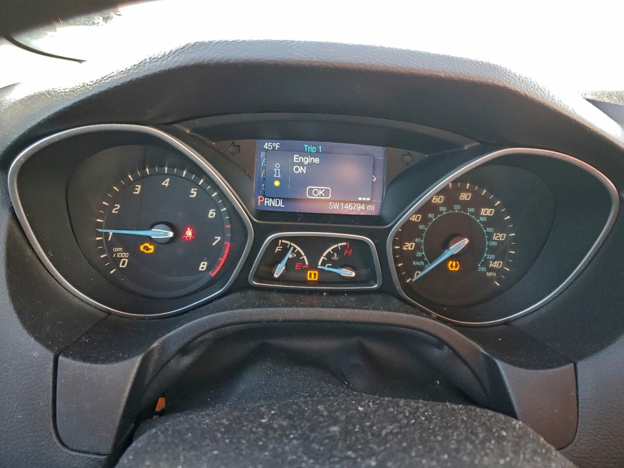2014 FORD FOCUS SE photo 9