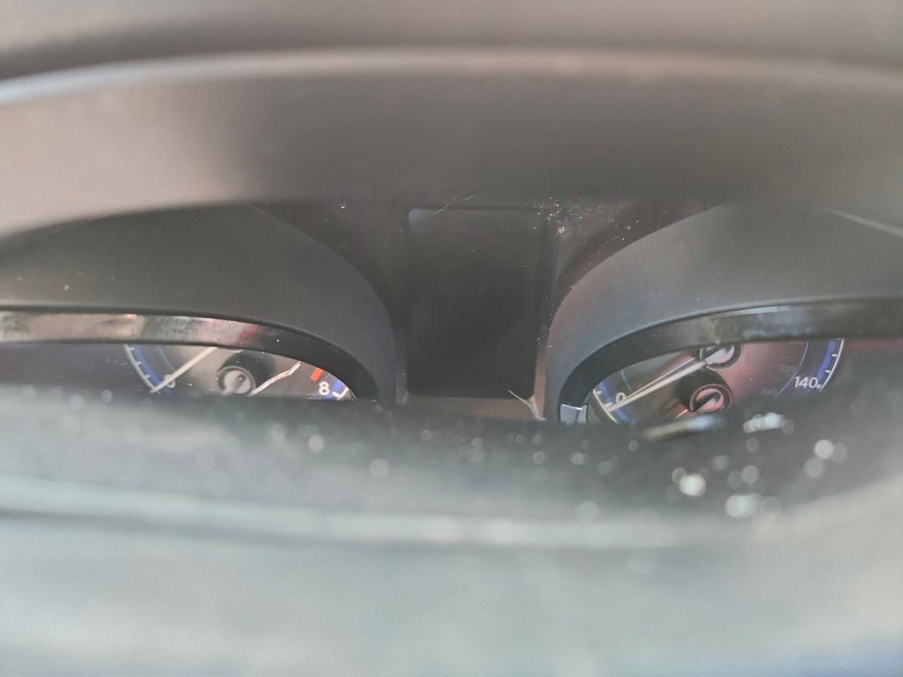 2014 TOYOTA COROLLA L photo 9