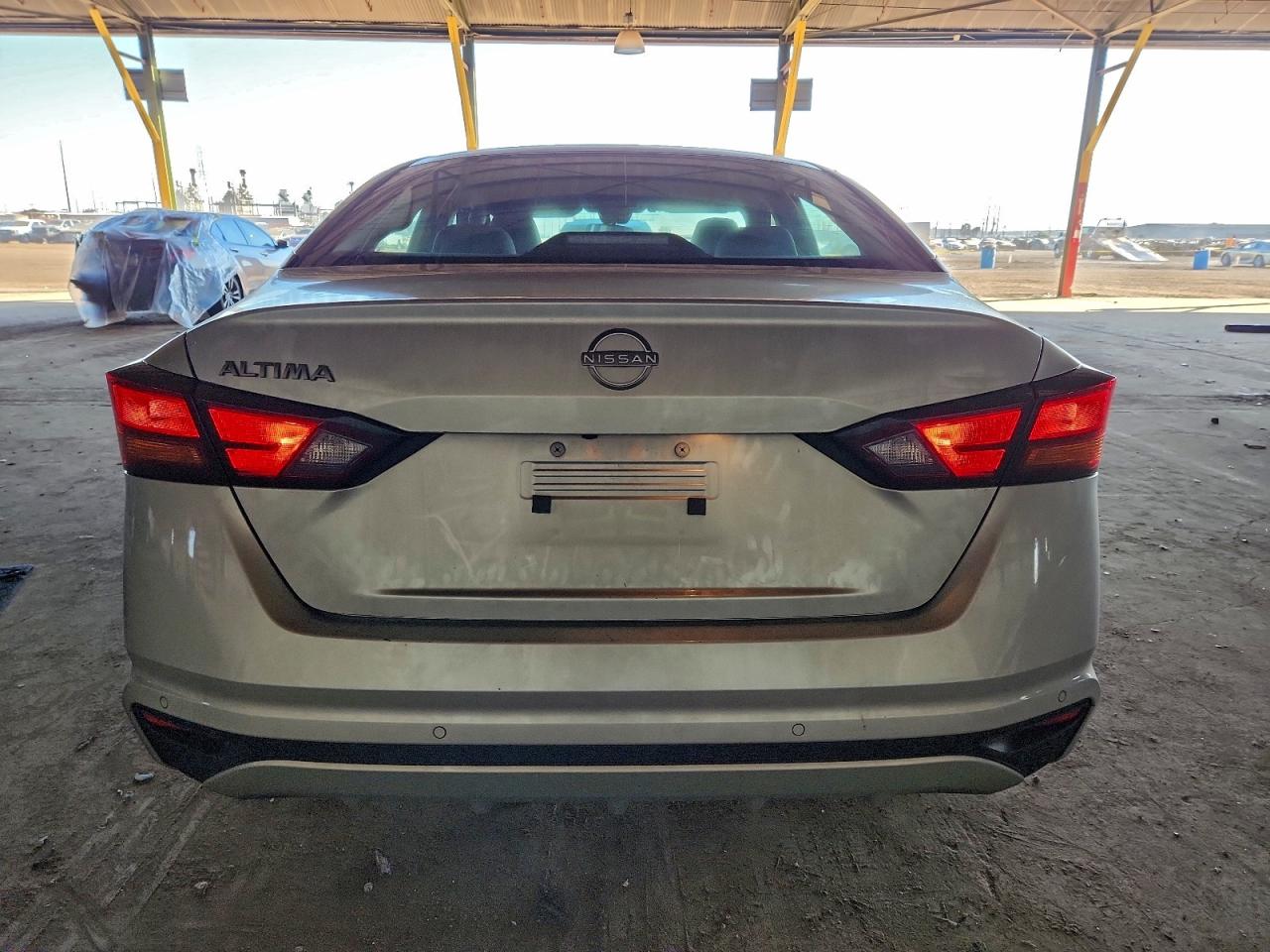 2024 NISSAN ALTIMA S photo 6