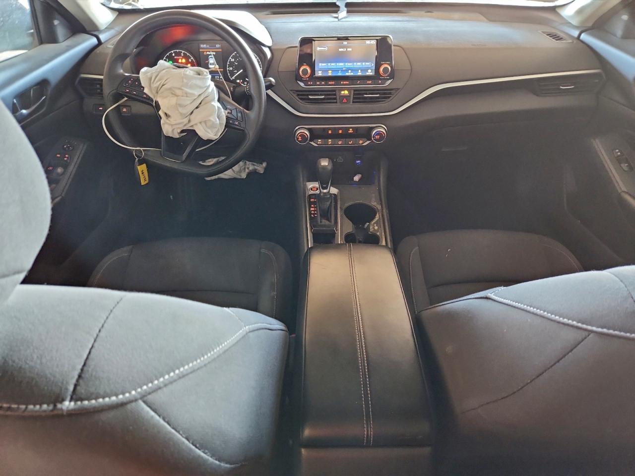 2024 NISSAN ALTIMA S photo 8