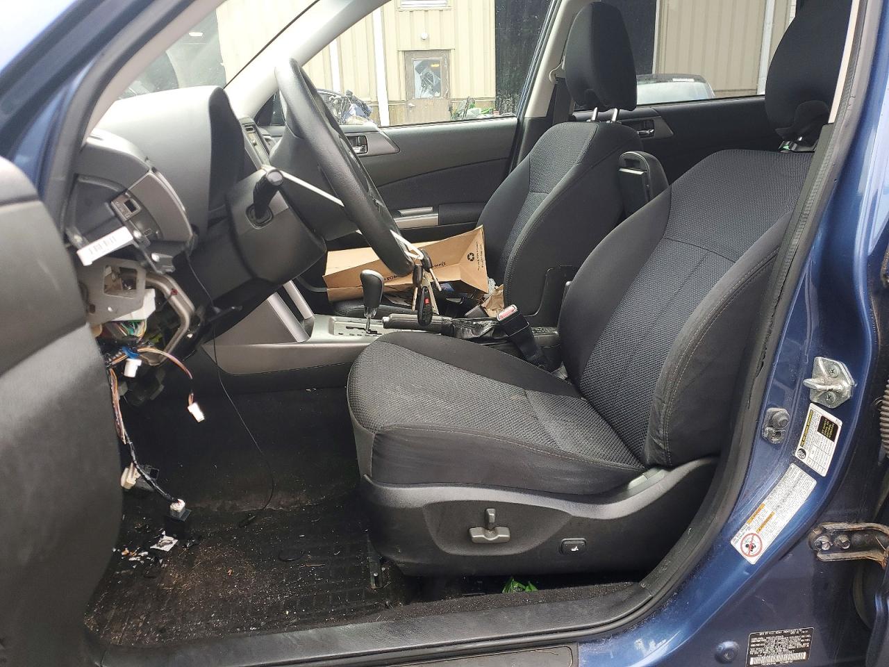 2011 SUBARU FORESTER 2.5X PREMIUM photo 7