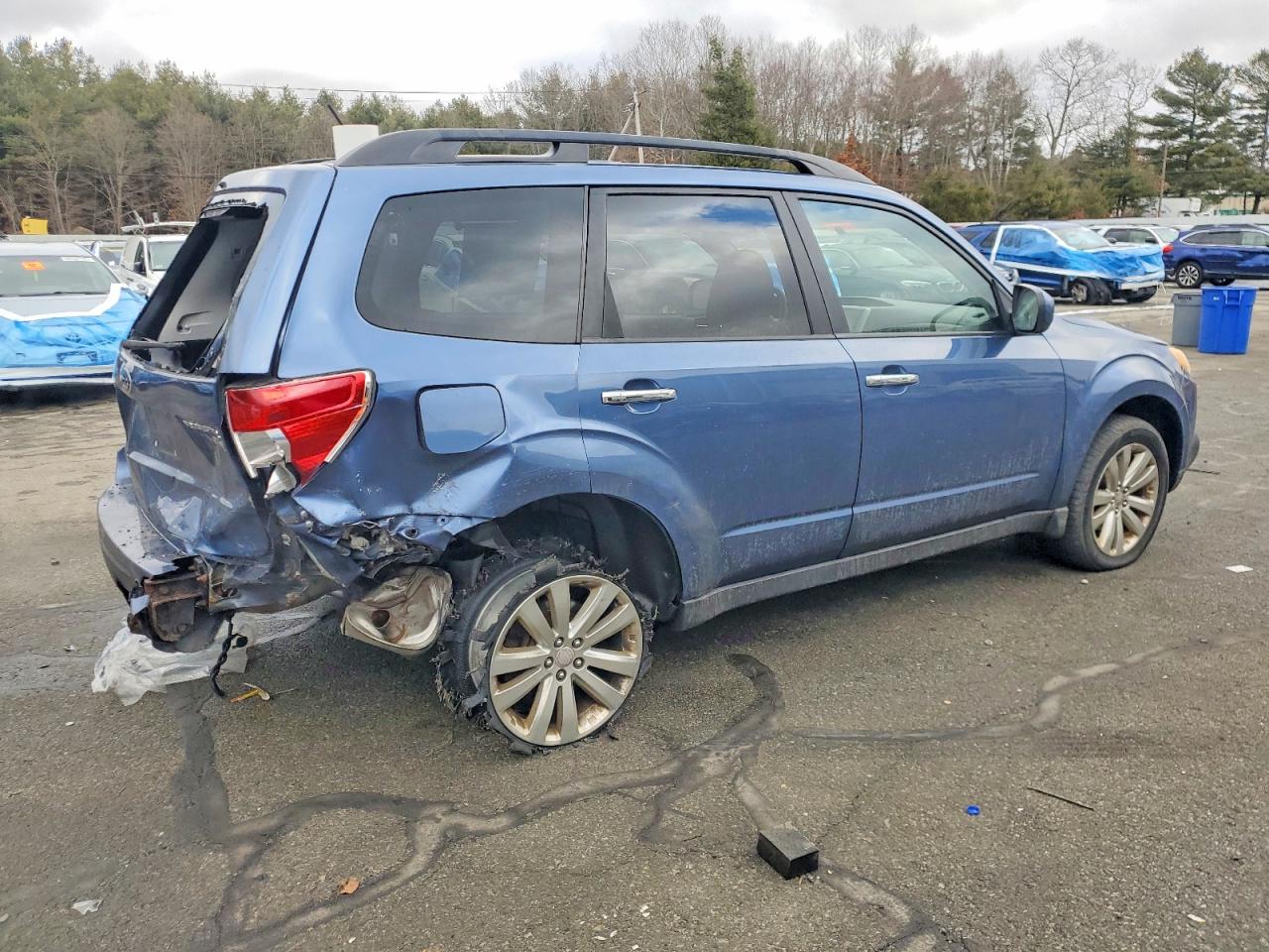 2011 SUBARU FORESTER 2.5X PREMIUM photo 3