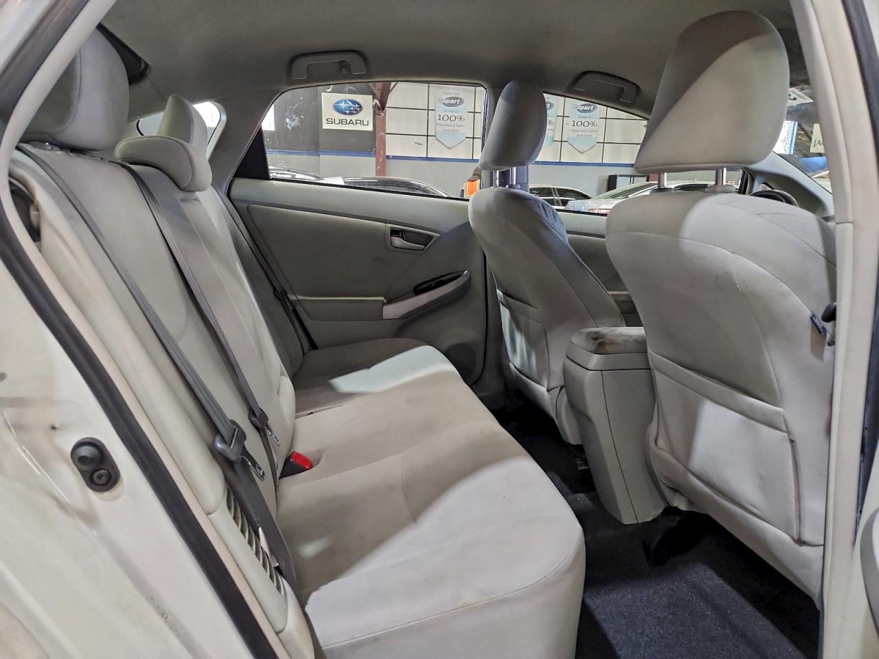 2013 TOYOTA PRIUS photo 10