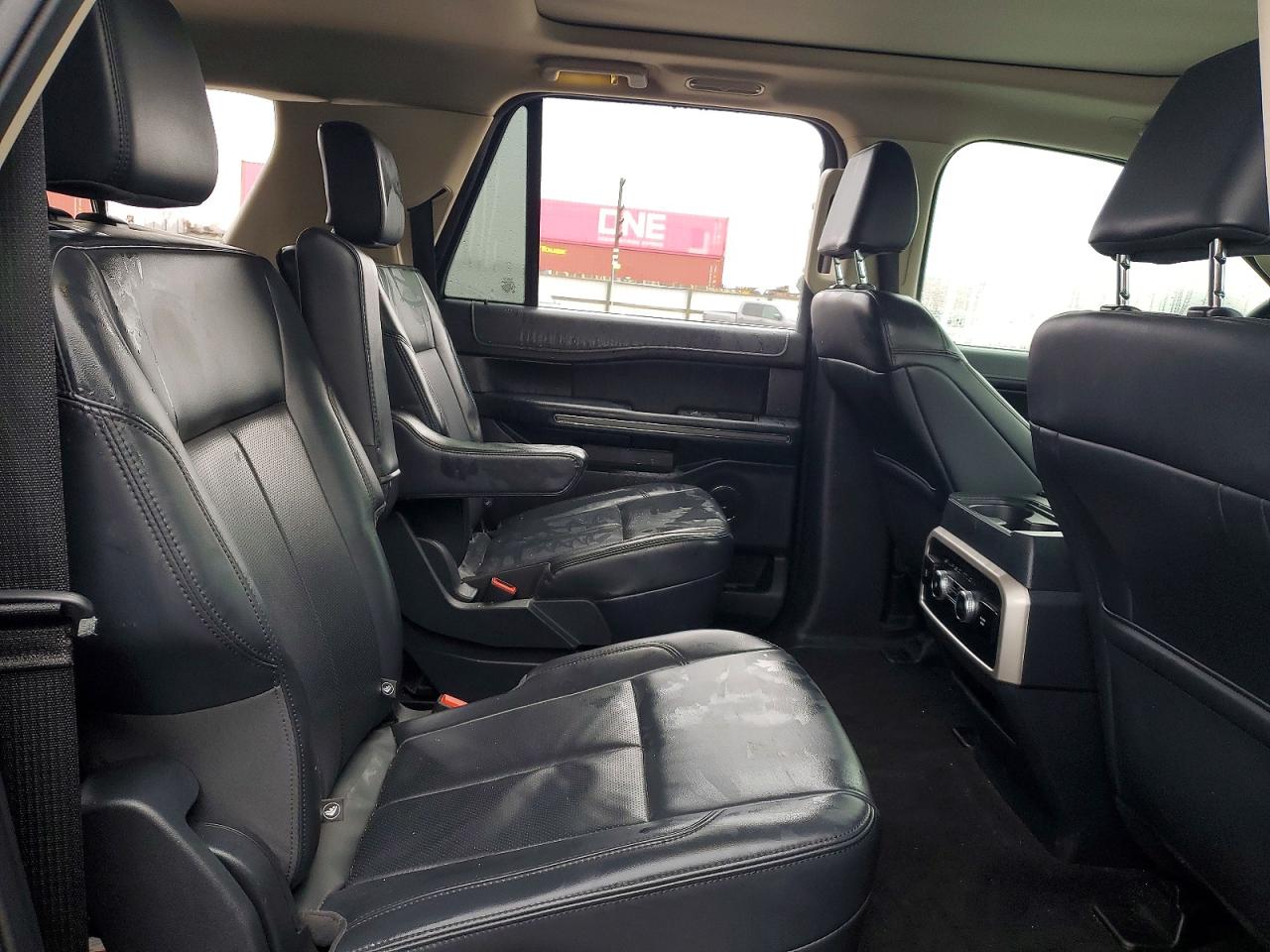 2024 FORD EXPEDITION MAX XLT photo 11