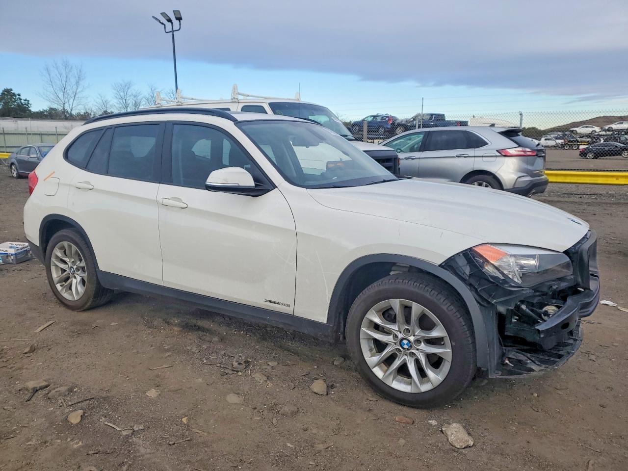 2015 BMW X1 XDRIVE28I photo 4