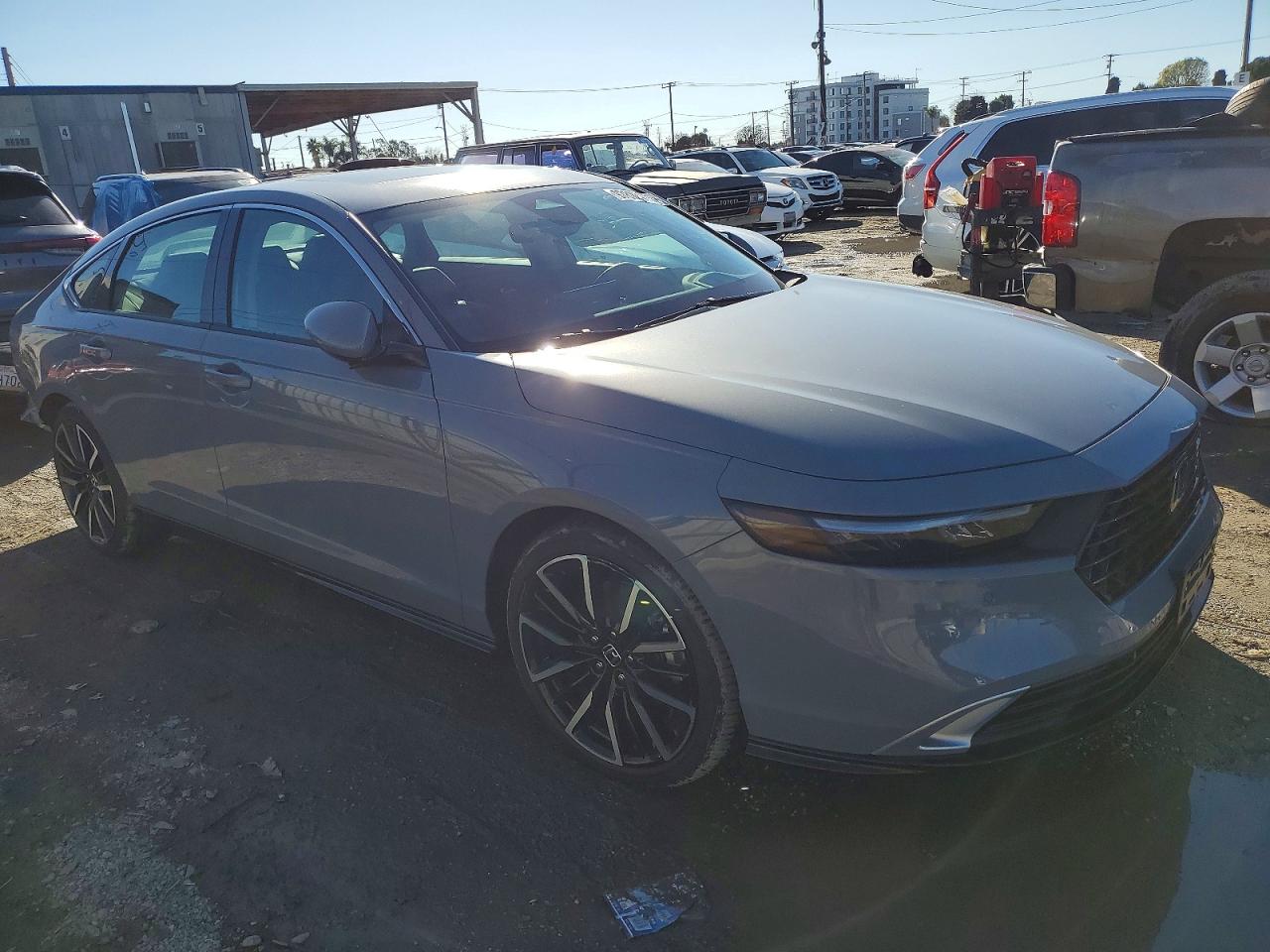 2025 HONDA ACCORD TOURING HYBRID photo 13