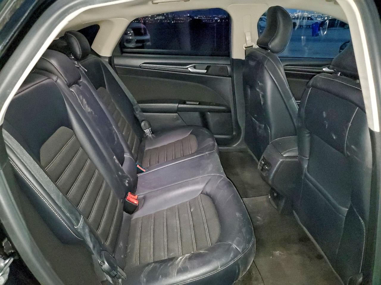 2018 FORD FUSION SE photo 28