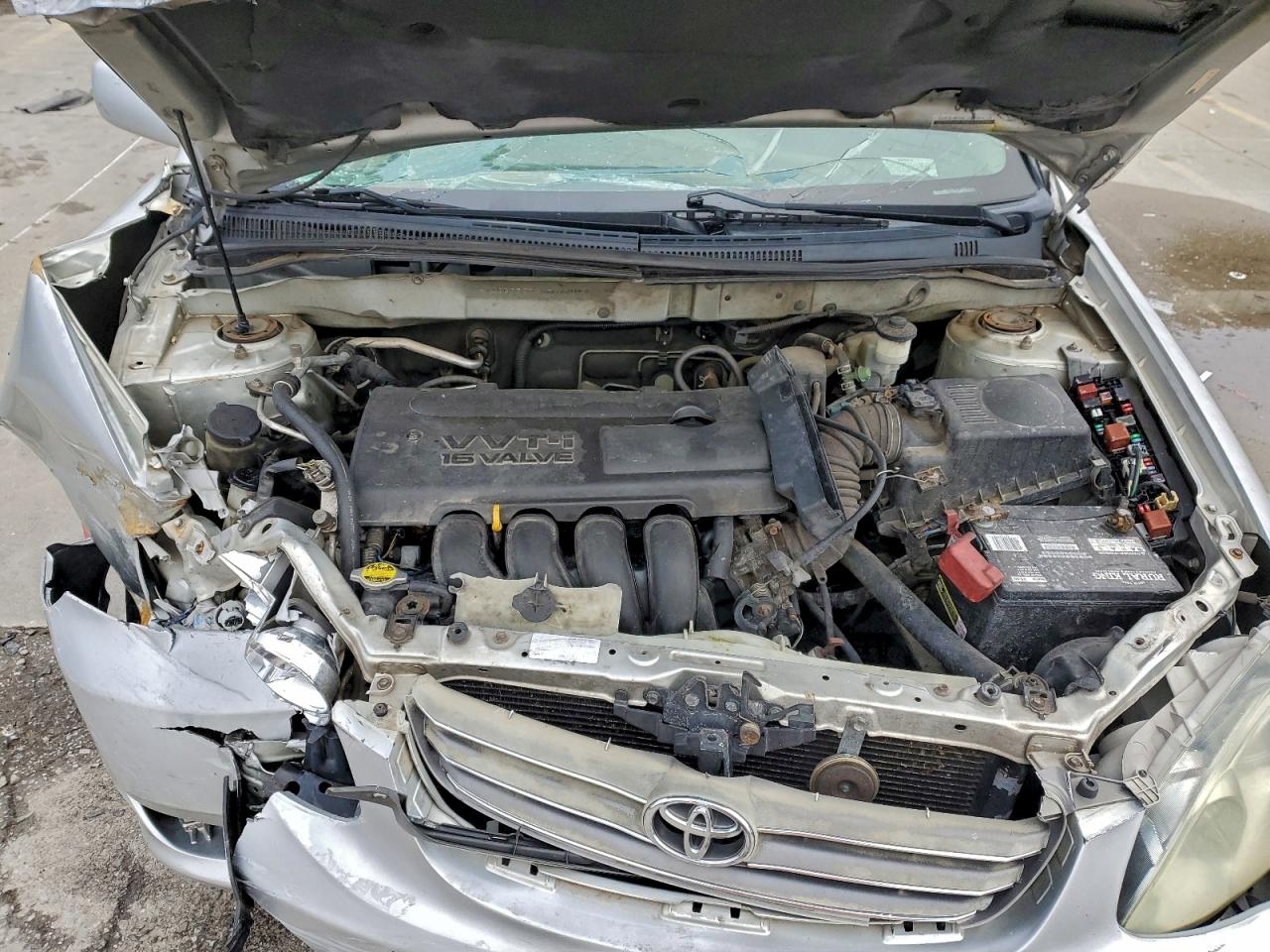 2004 TOYOTA COROLLA CE photo 11