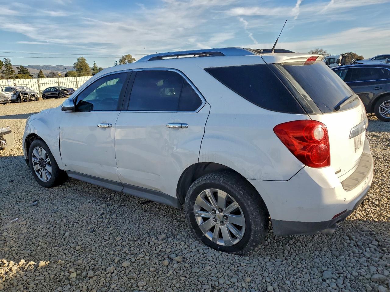 2010 CHEVROLET EQUINOX LTZ photo 3