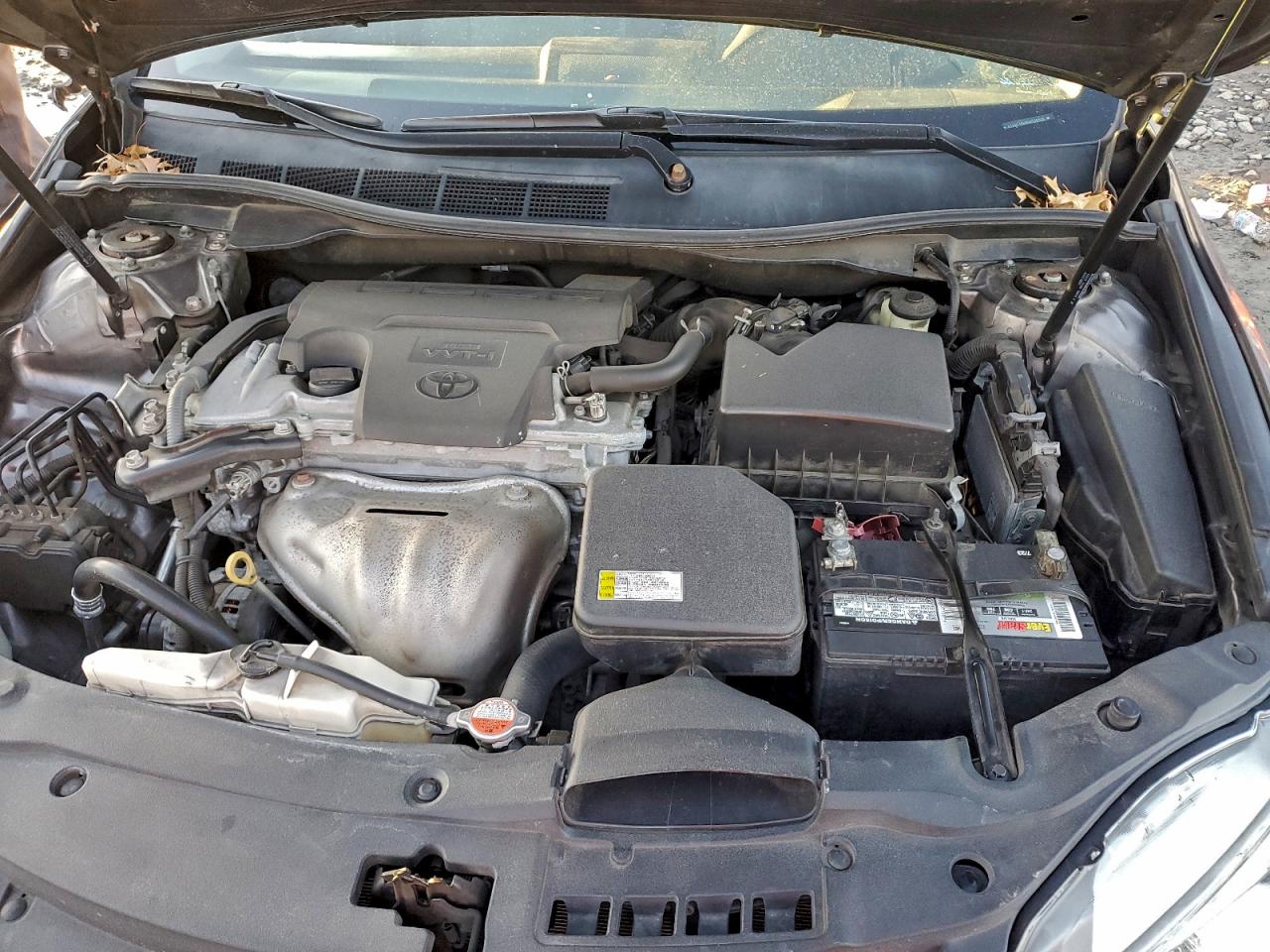 2016 TOYOTA CAMRY LE photo 21