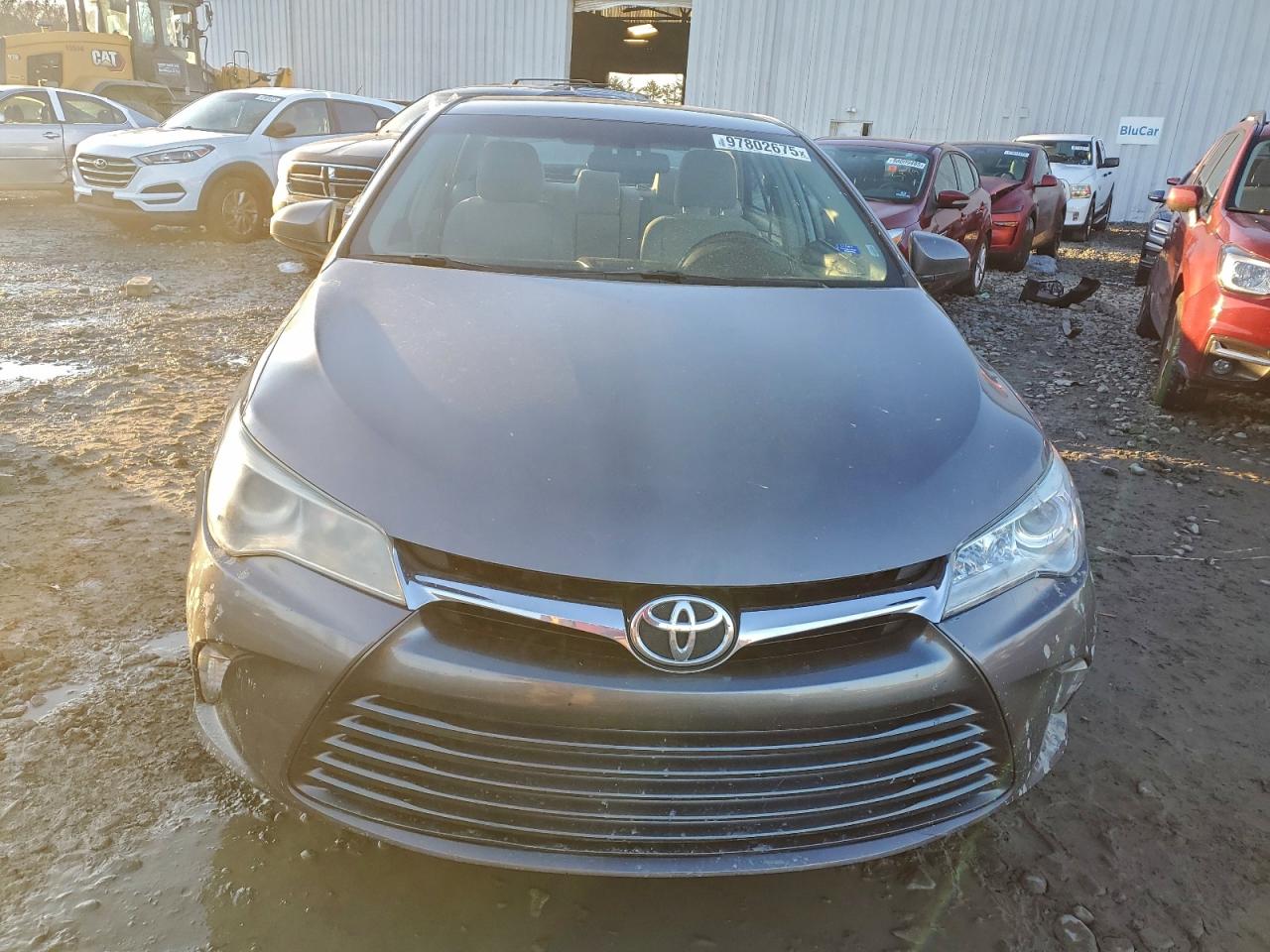2016 TOYOTA CAMRY LE photo 9