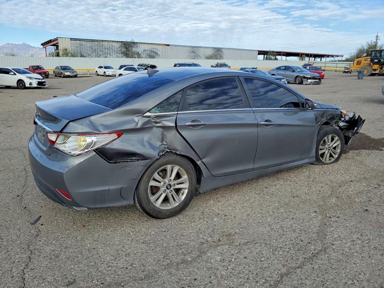2014 HYUNDAI SONATA GLS photo 5