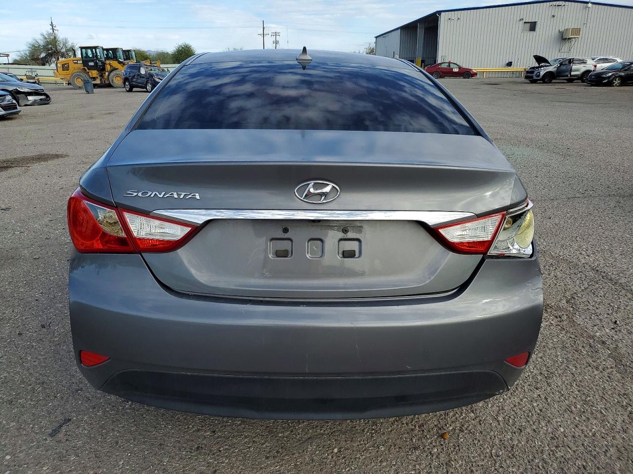 2014 HYUNDAI SONATA GLS photo 11