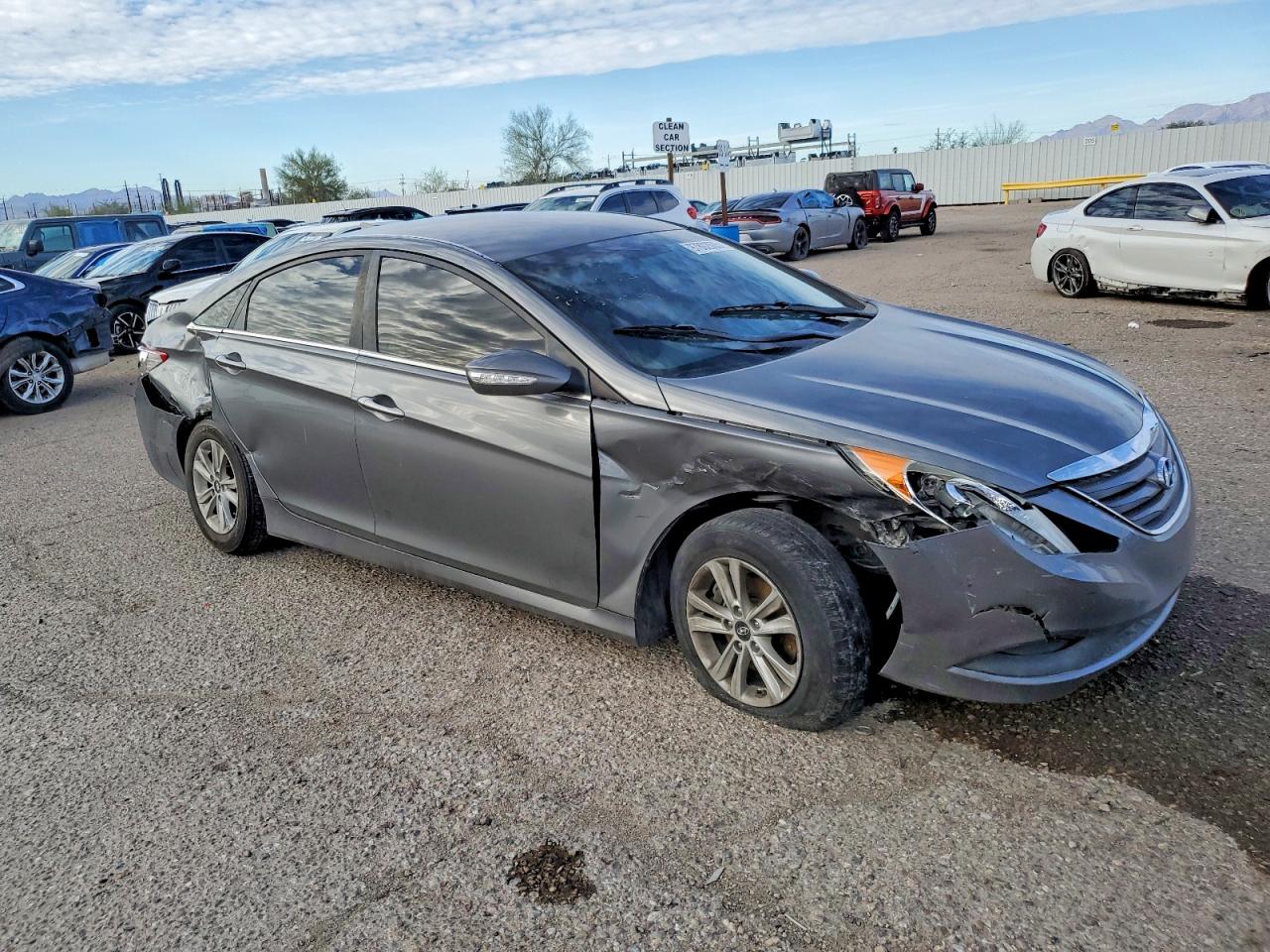 2014 HYUNDAI SONATA GLS photo 7