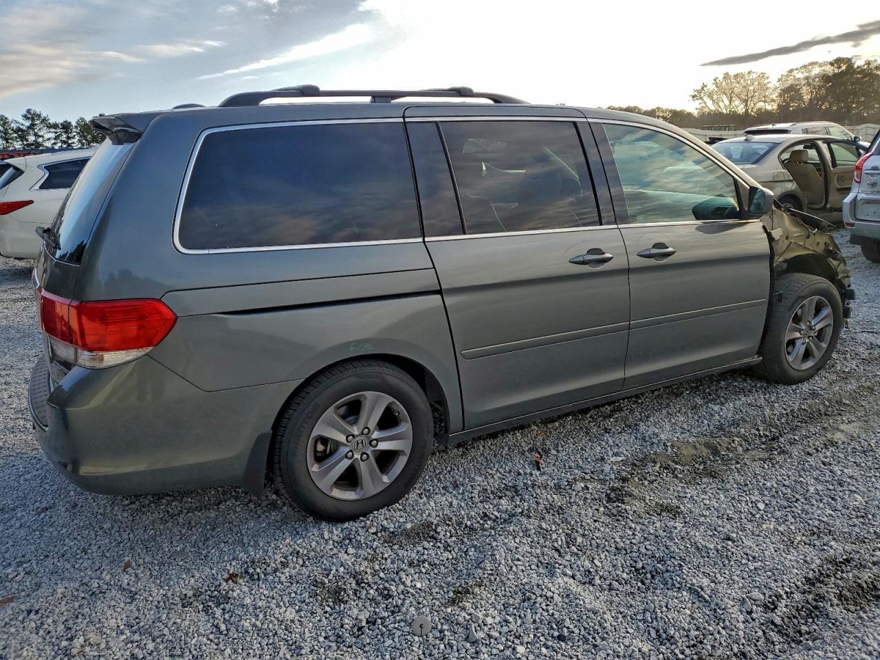 2008 HONDA ODYSSEY TOURING photo 3