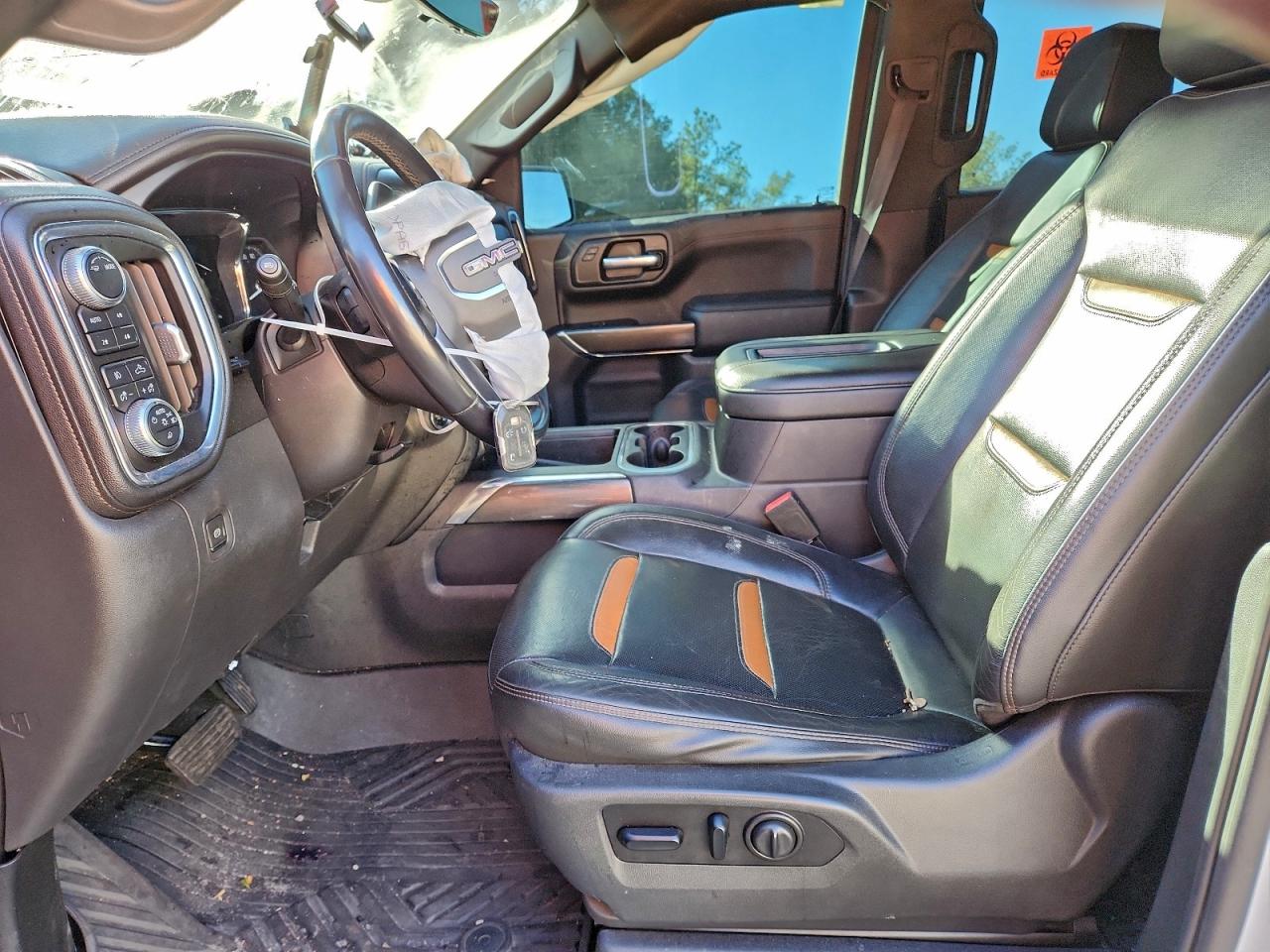 2020 GMC SIERRA K1500 AT4 photo 7