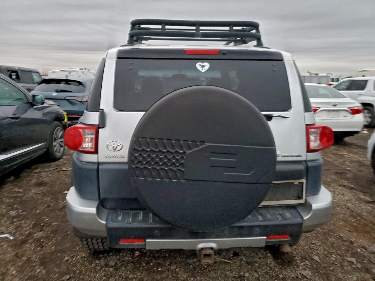 2007 TOYOTA FJ CRUISER photo 6