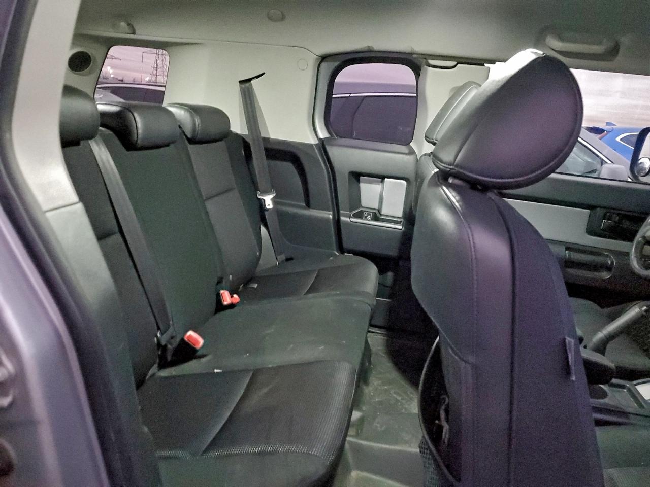 2007 TOYOTA FJ CRUISER photo 10