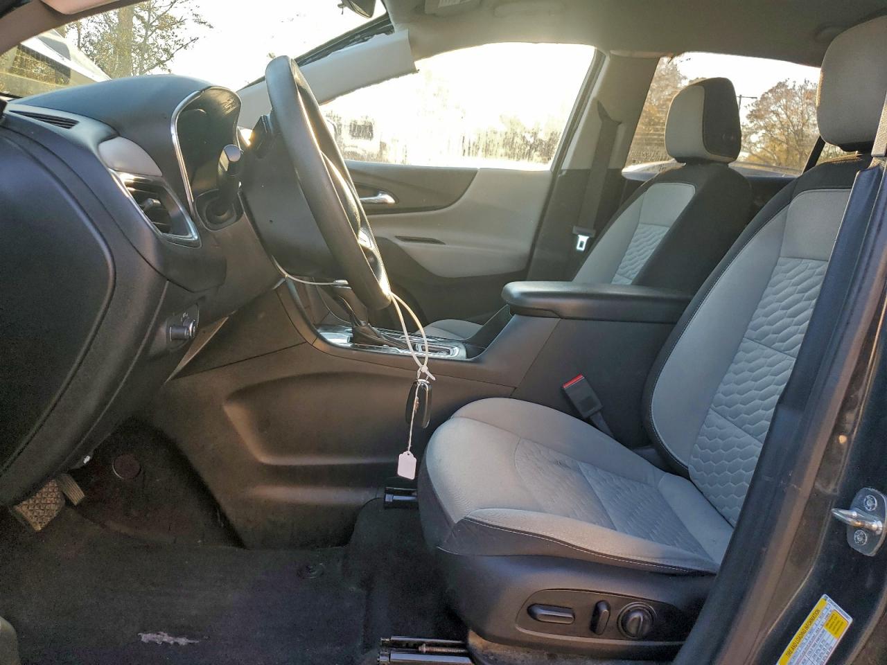 2019 CHEVROLET EQUINOX LT photo 7