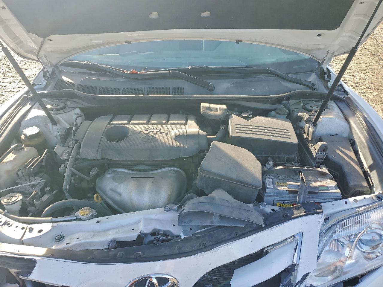 2011 TOYOTA CAMRY BASE photo 11