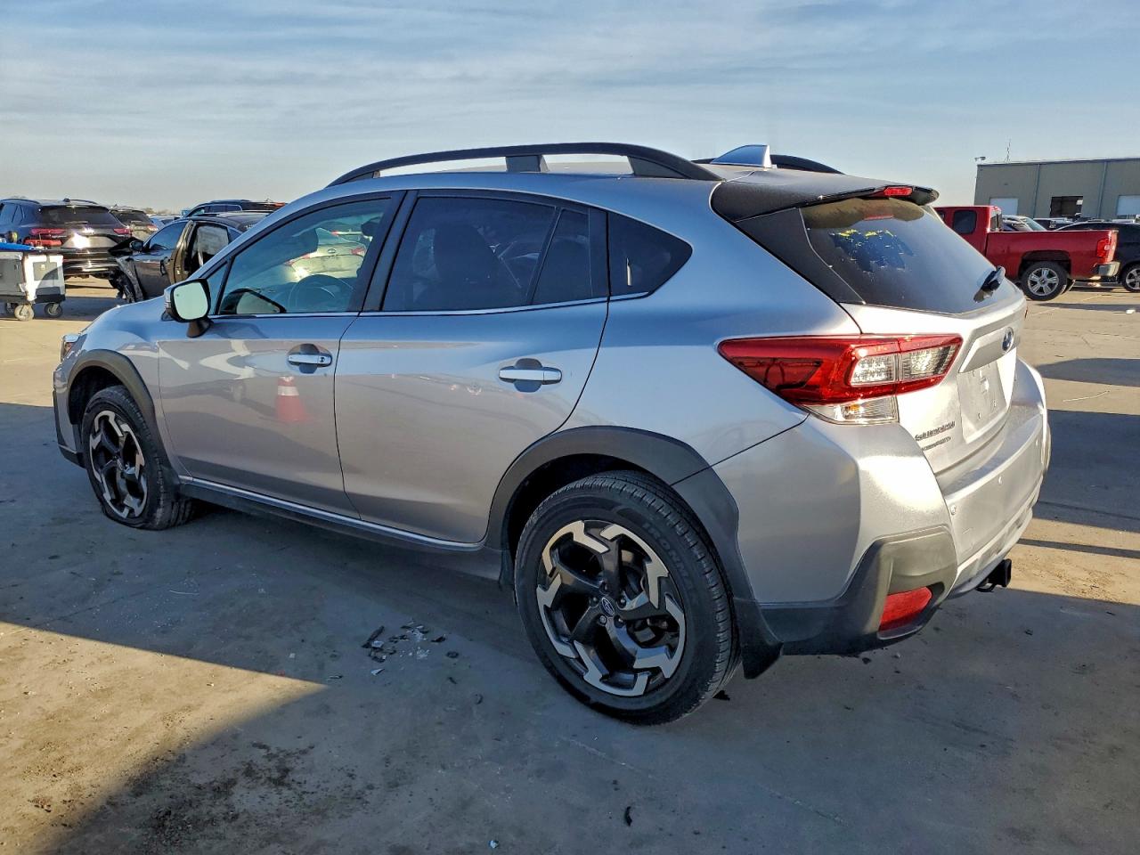 2021 SUBARU CROSSTREK LIMITED photo 2