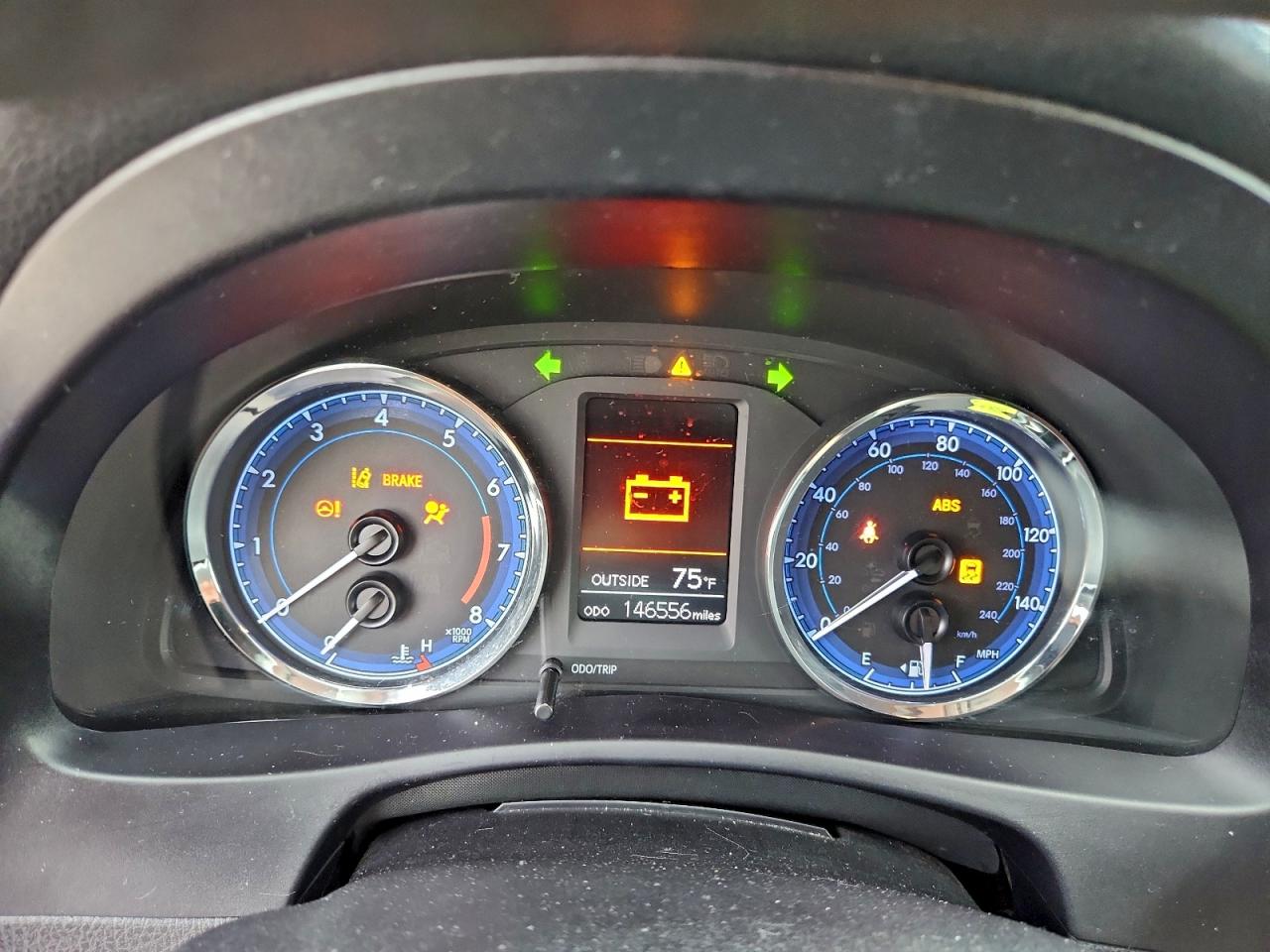2019 TOYOTA COROLLA L photo 25