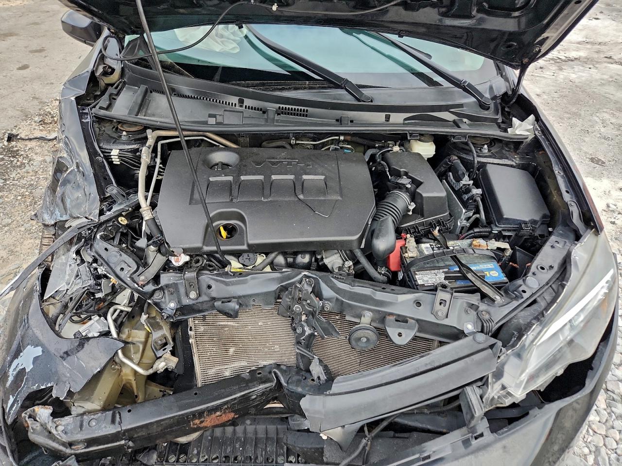 2019 TOYOTA COROLLA L photo 31