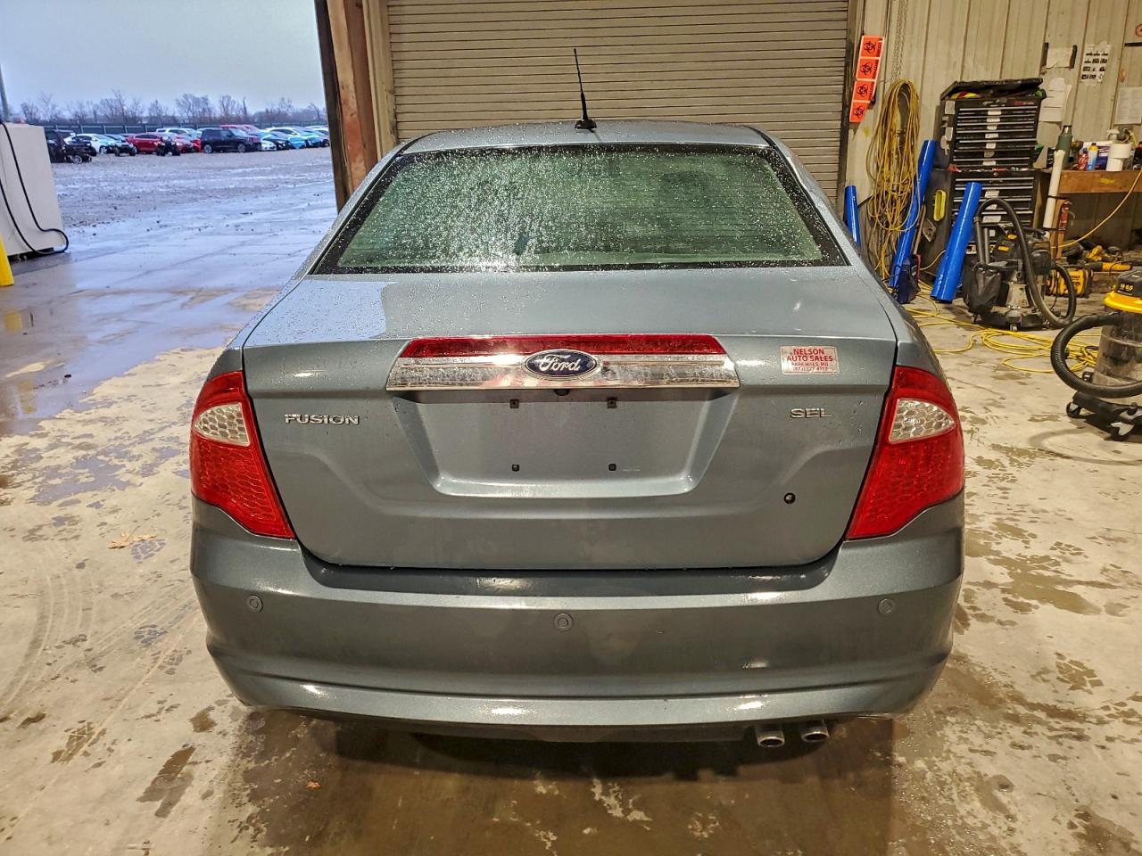 2011 FORD FUSION SEL photo 11