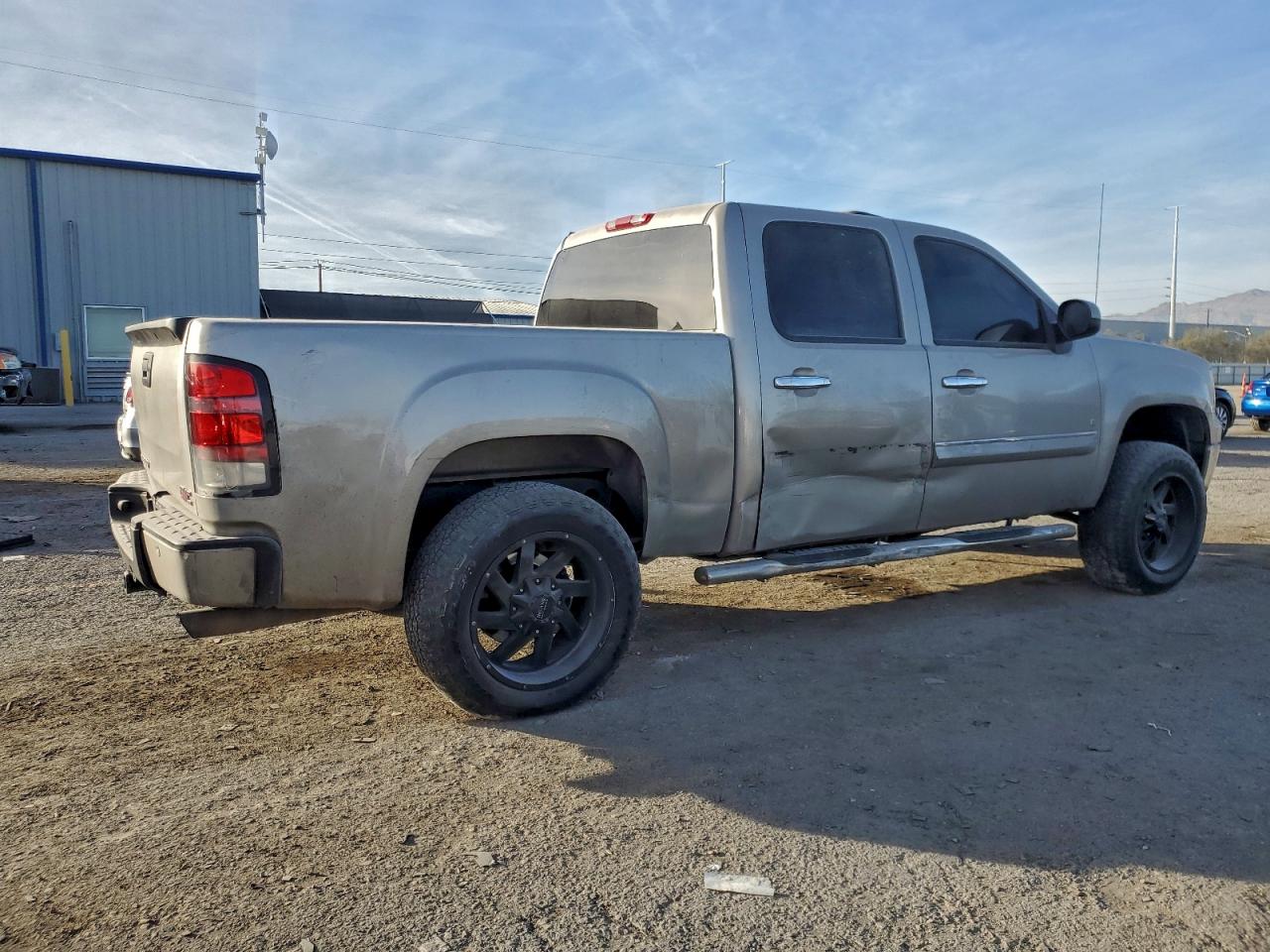 2008 GMC NEW SIERRA K1500 DENALI photo 3
